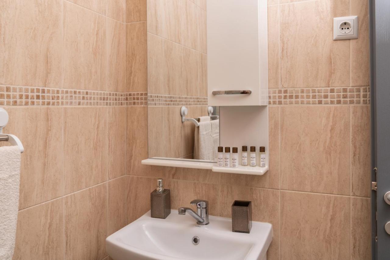 Complex Praga Hotel Gorno Lakocerej Exterior foto